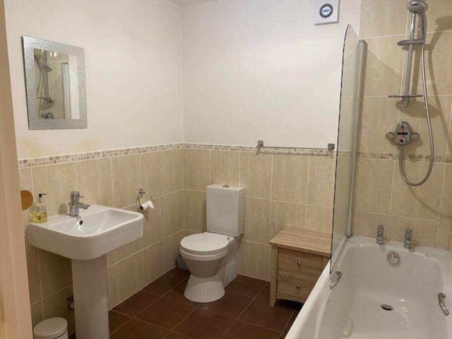 Spacious 2 Bedroom Apartment 克利索普斯 外观 照片